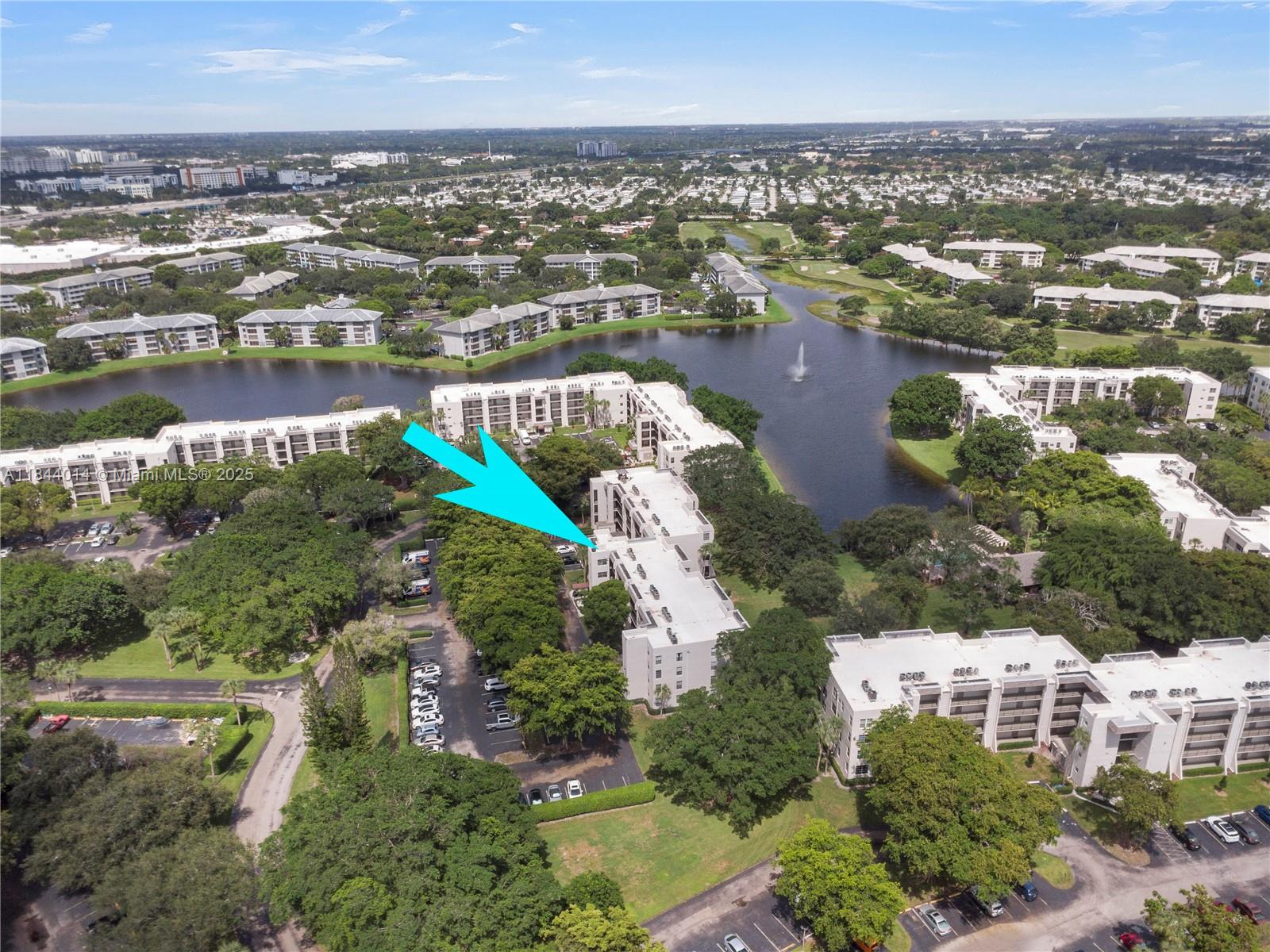 9410 Poinciana Pl 206
