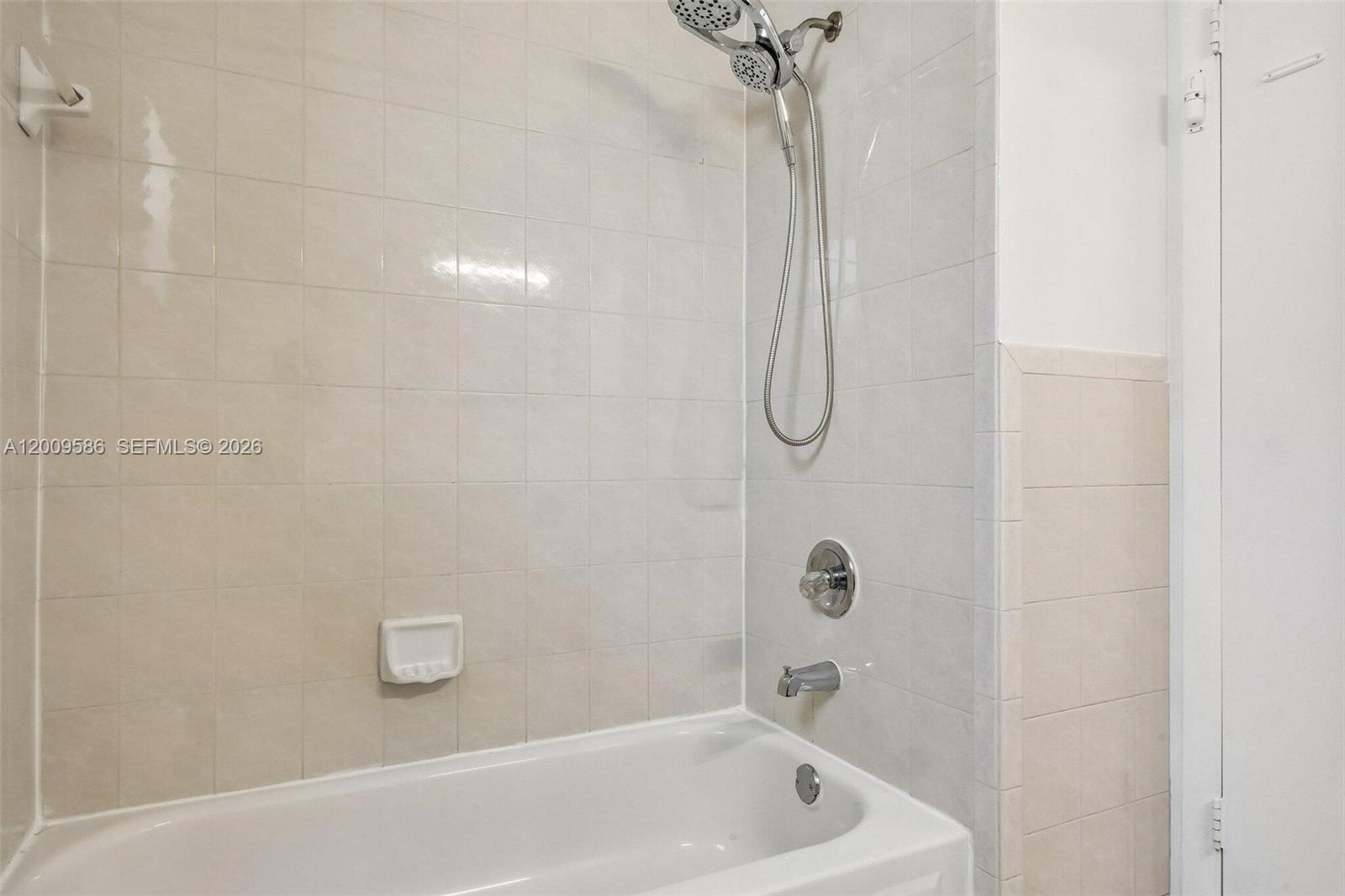 MARIA LUISA ESTATES SEC 4 - Residential