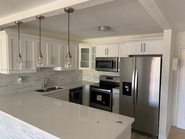 Rental Property at 6990 Nw 186th St 4-409, Hialeah, Miami-Dade County, Florida - Bedrooms: 2 
Bathrooms: 1  - $1,900 MO.
