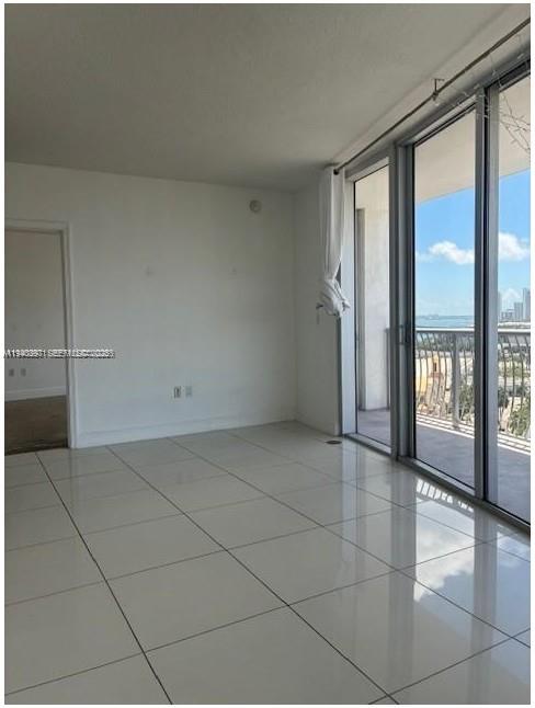1750 N Bayshore Dr 1714