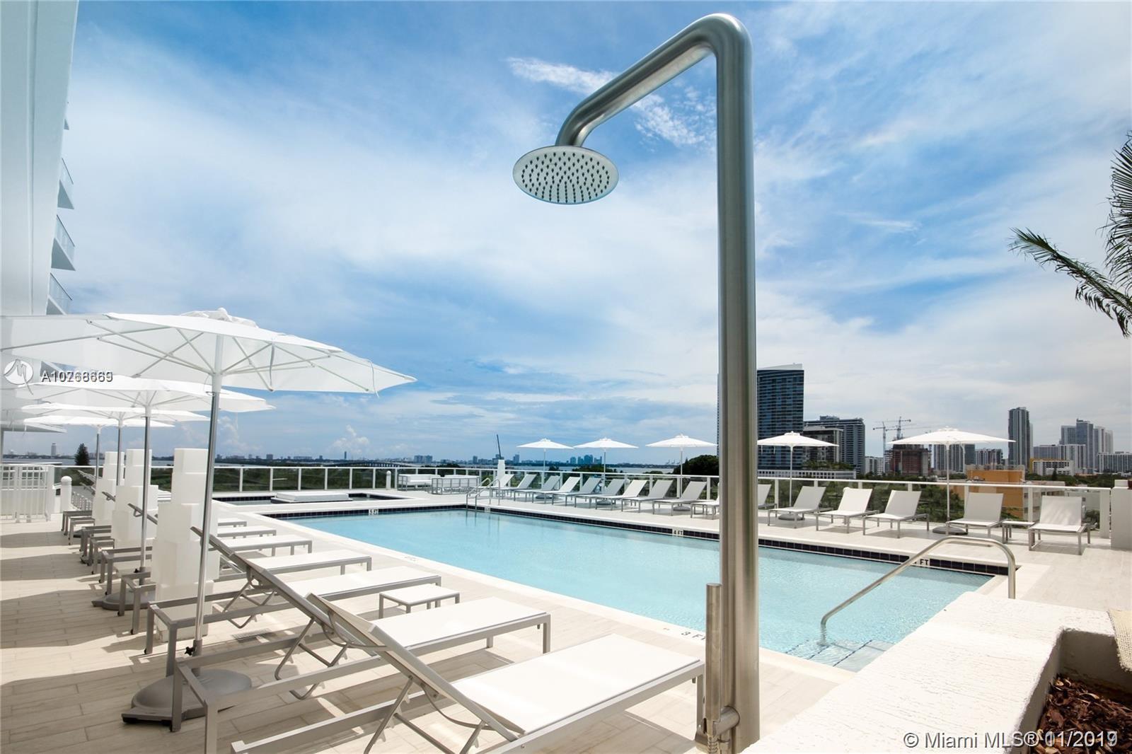 Baltus House - Residential