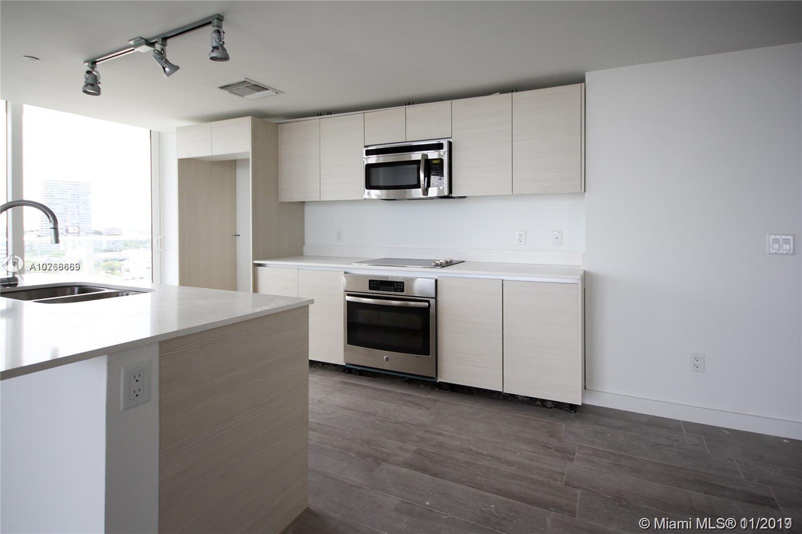 Baltus House - Residential