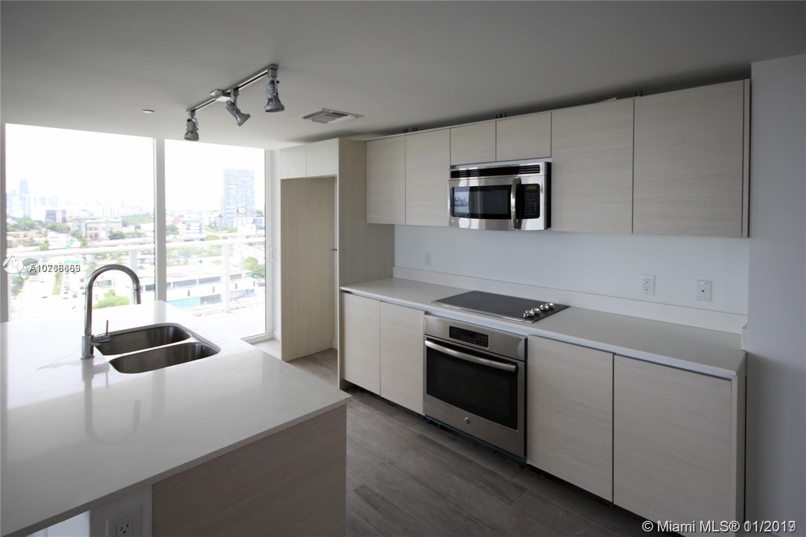 Baltus House - Residential