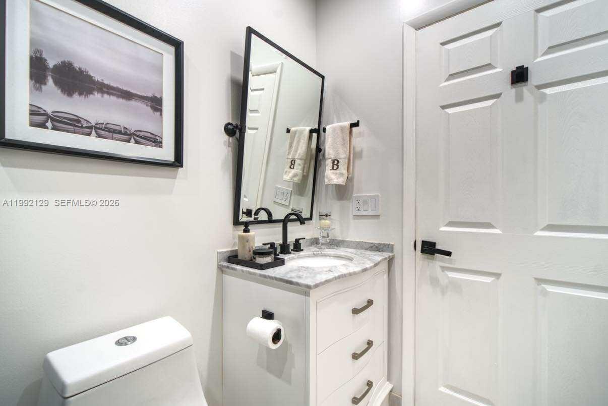 TOWNGATE - Residential