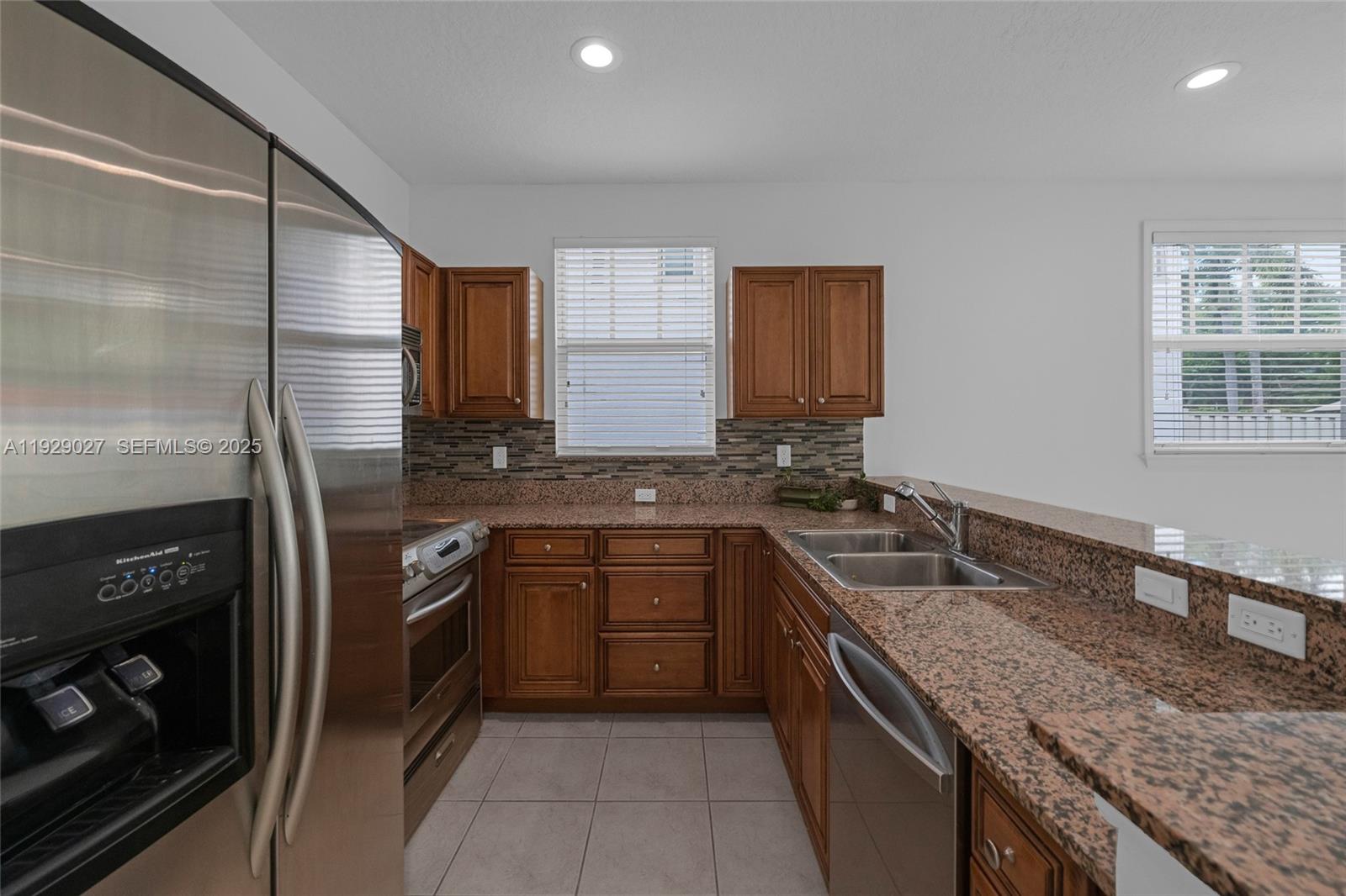 PALM AIRE CYPRESS COURSE - Residential Lease