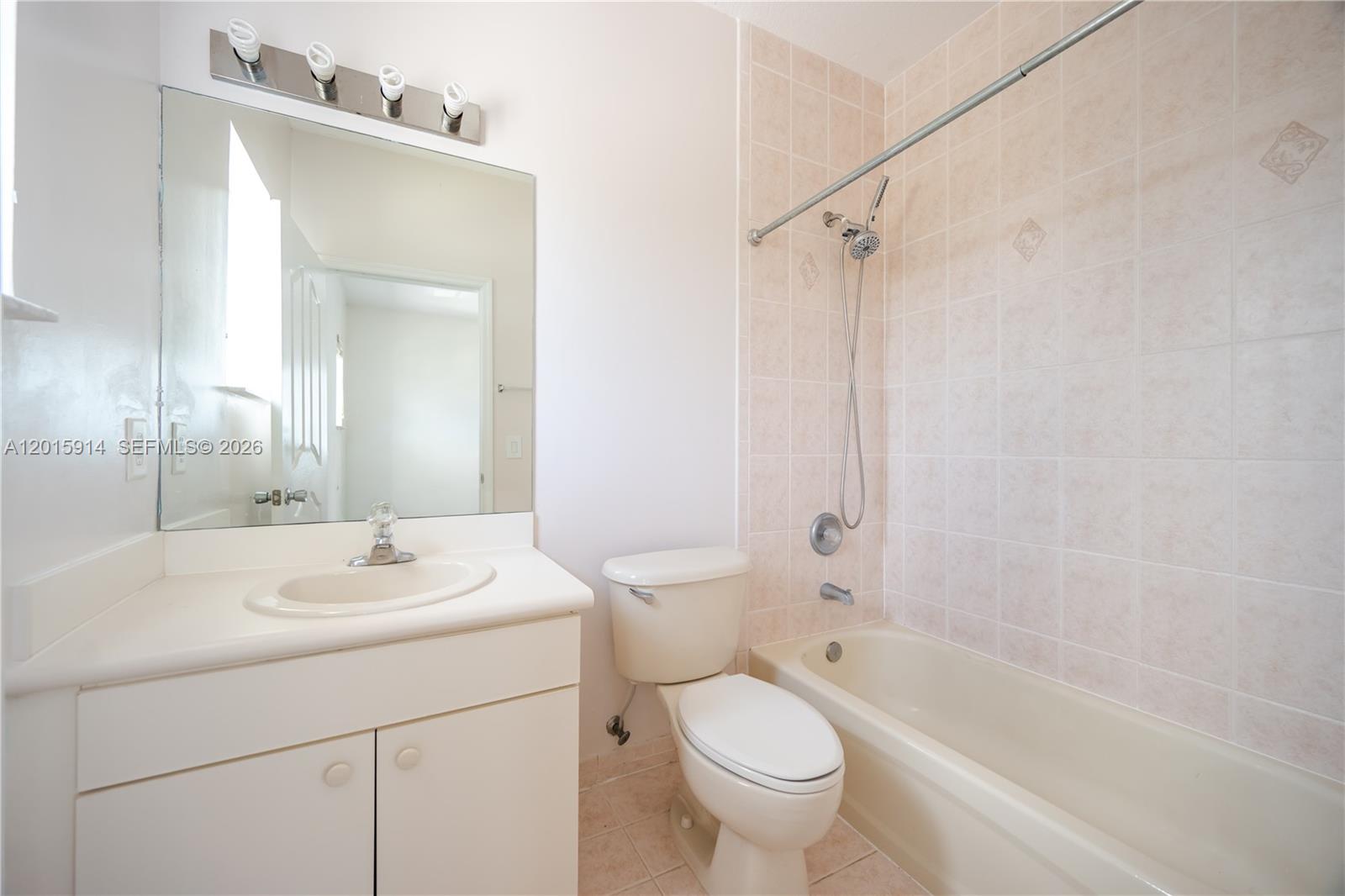 CARMENS PLACE - Residential