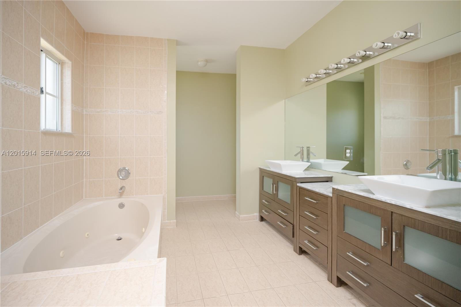 CARMENS PLACE - Residential