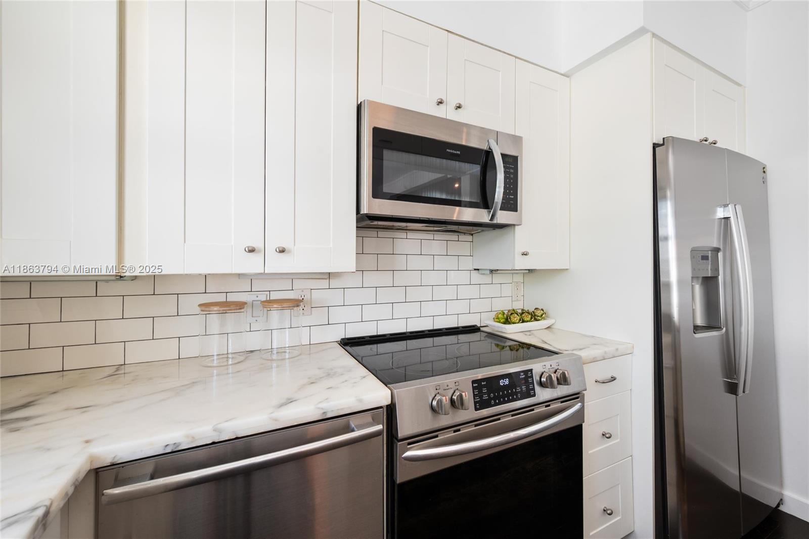 KIM AIMEE CONDO - Residential