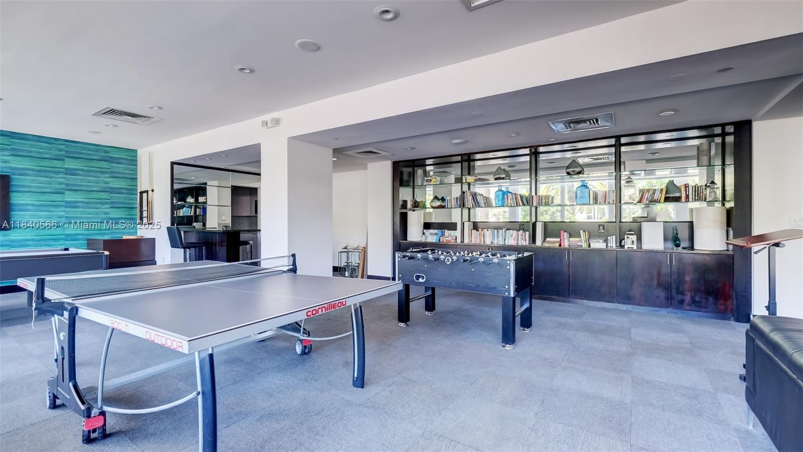 MIRADOR 1200 CONDO - Residential