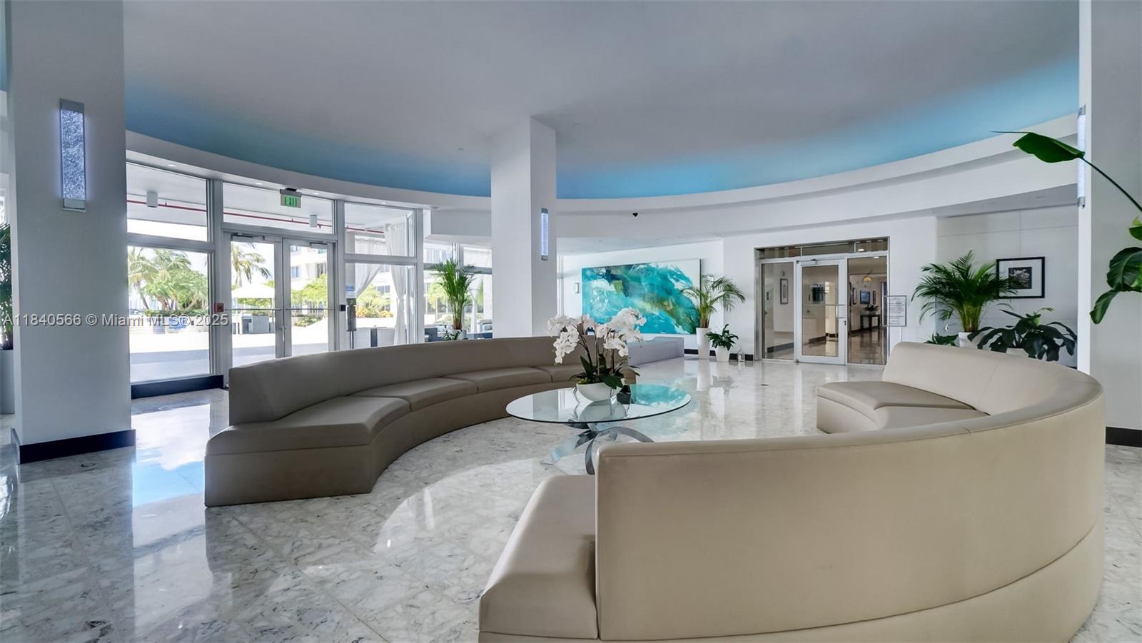 MIRADOR 1200 CONDO - Residential