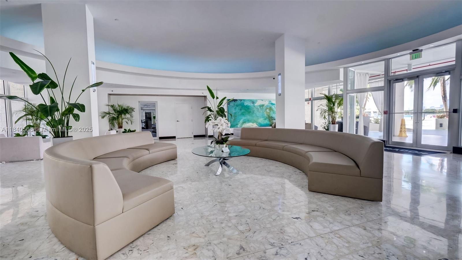 MIRADOR 1200 CONDO - Residential