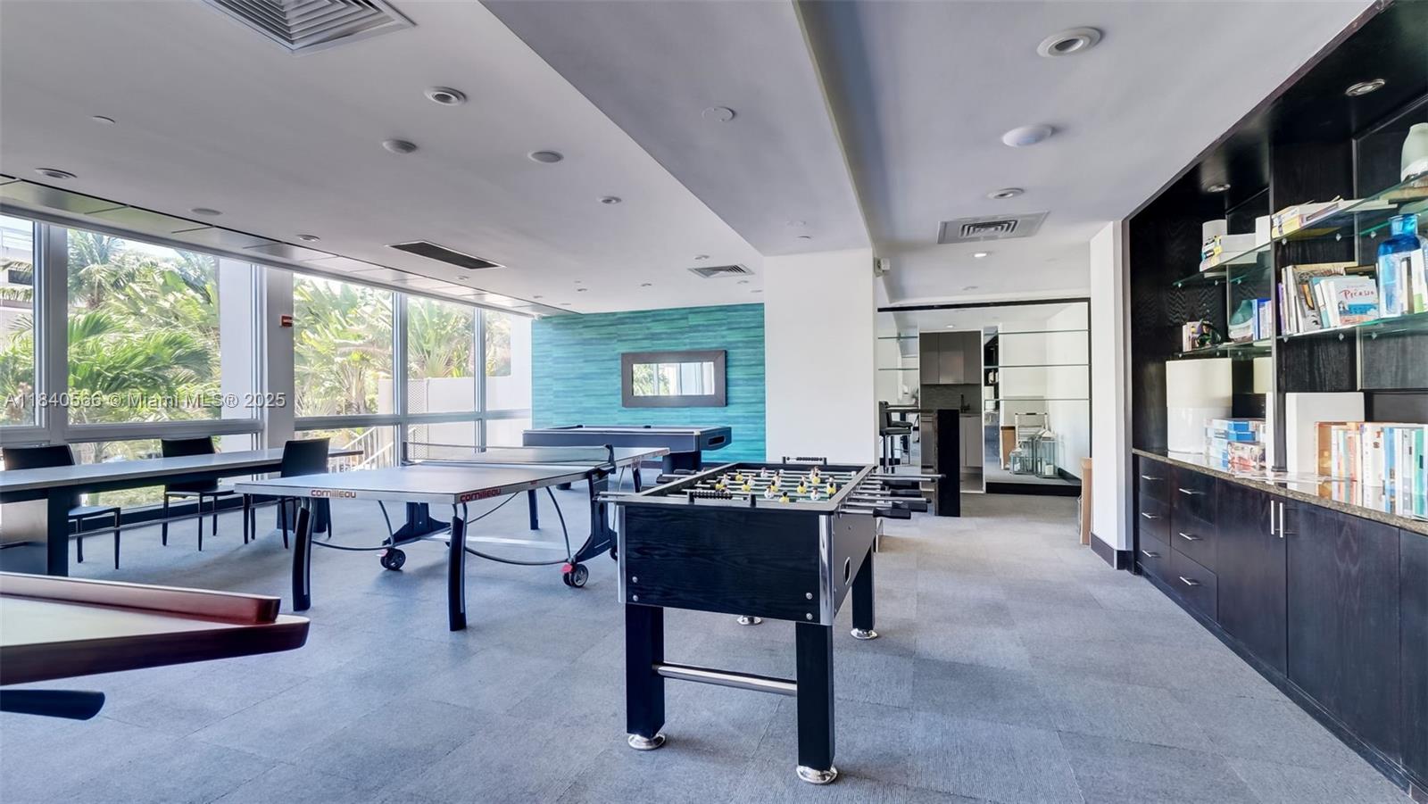 MIRADOR 1200 CONDO - Residential