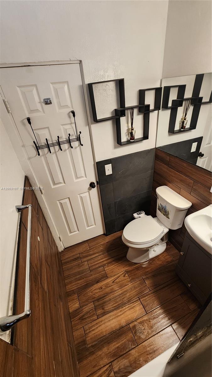 BENSON MANOR - Residential