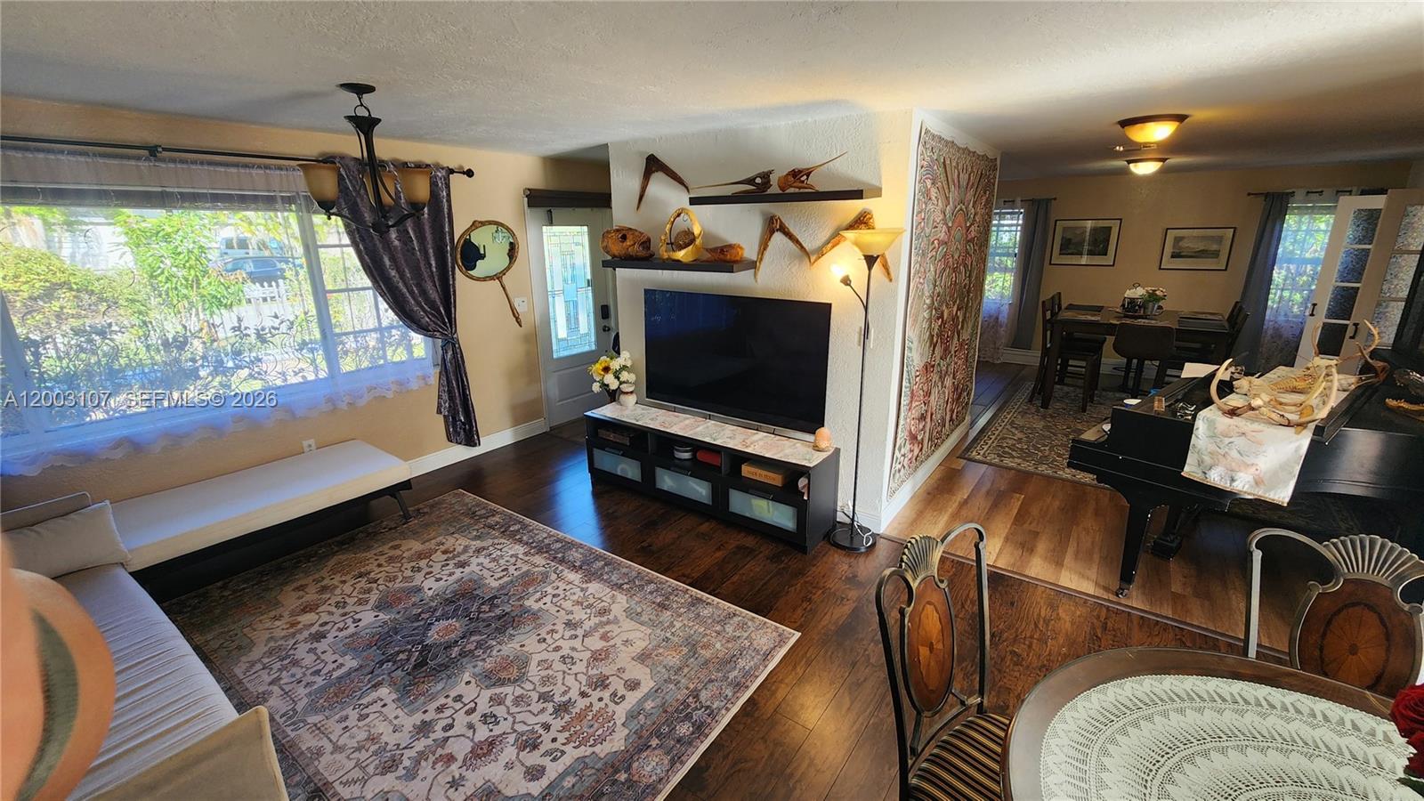 BENSON MANOR - Residential