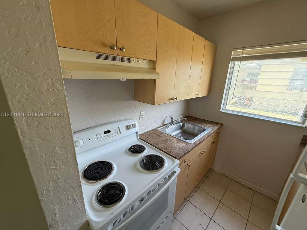 CARVER HEIGHTS - Residential Lease