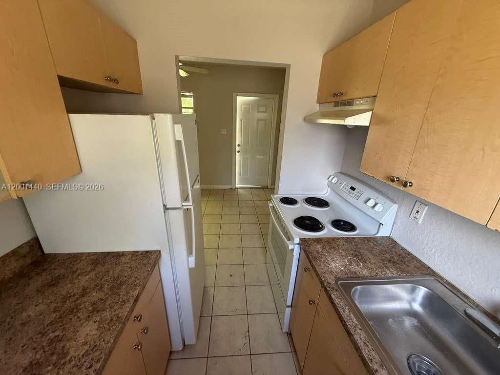 CARVER HEIGHTS - Residential Lease