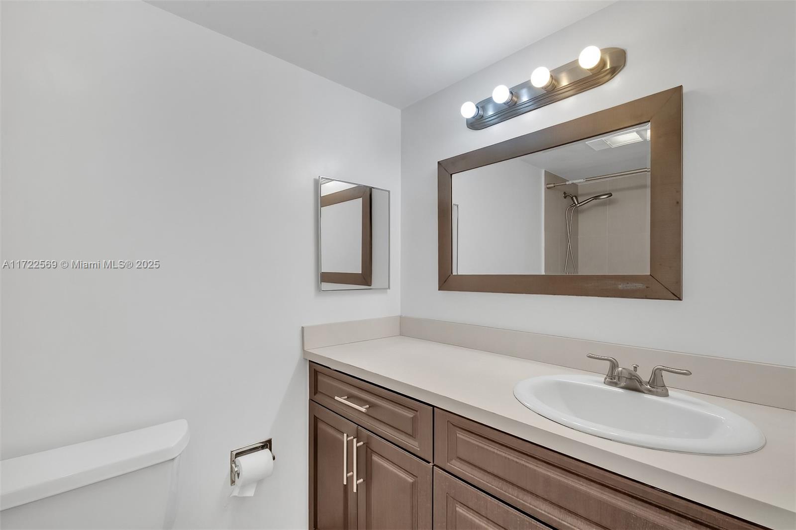 VILLA DORADA CONDO NO 1 - Residential