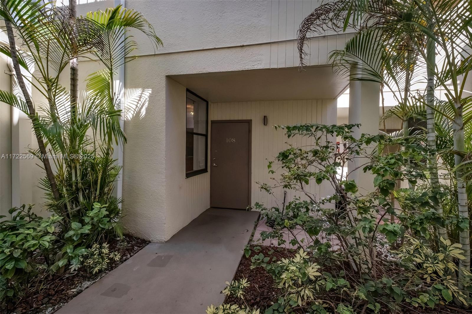 VILLA DORADA CONDO NO 1 - Residential