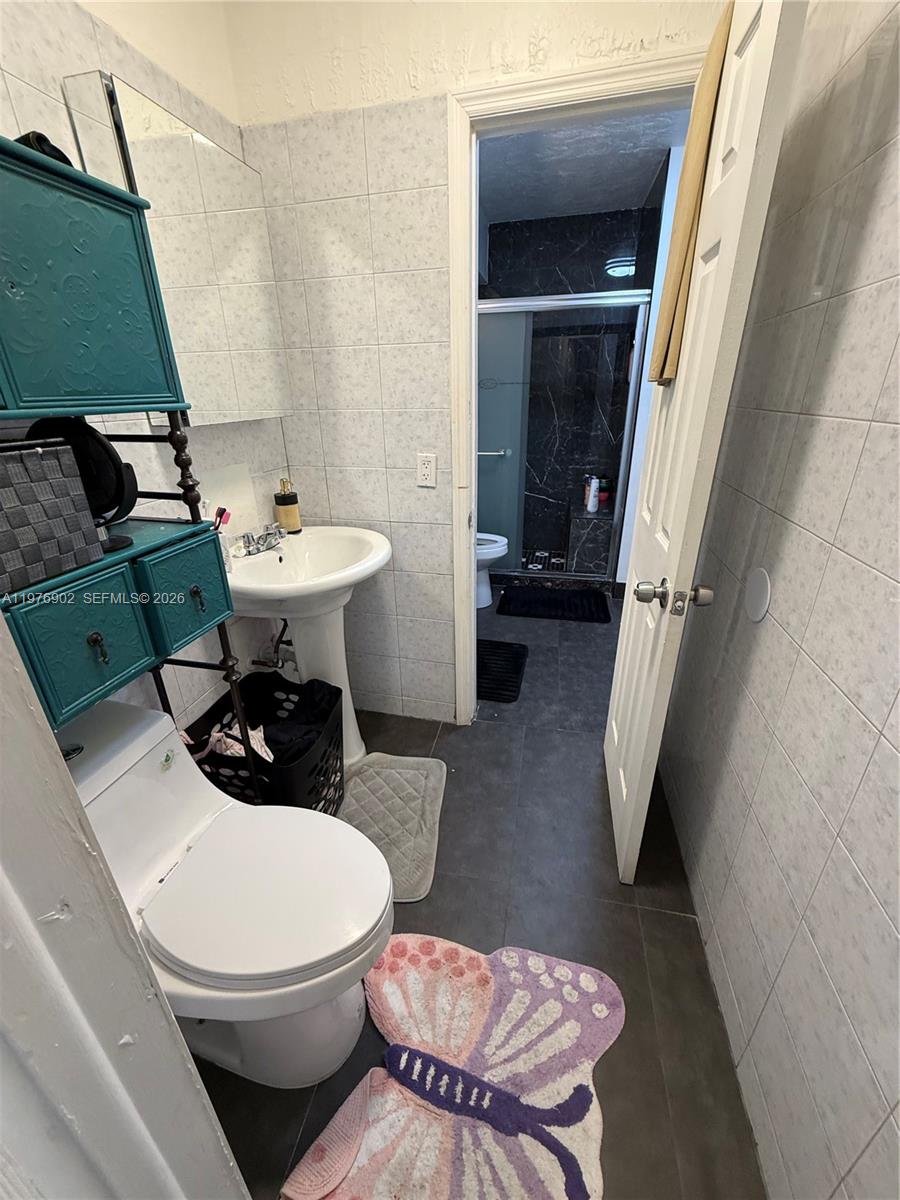 PALMETTO SPRINGS CONDO VI - Residential