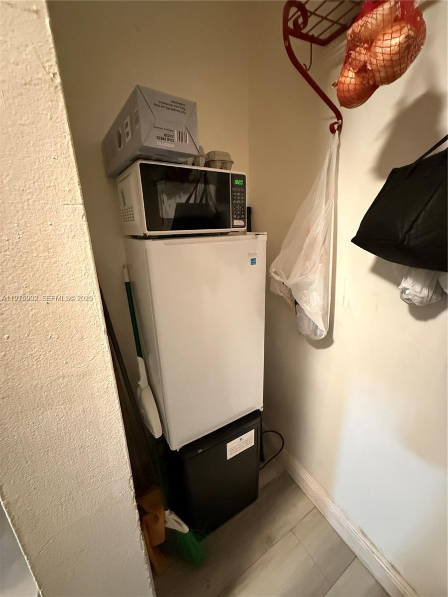 PALMETTO SPRINGS CONDO VI - Residential