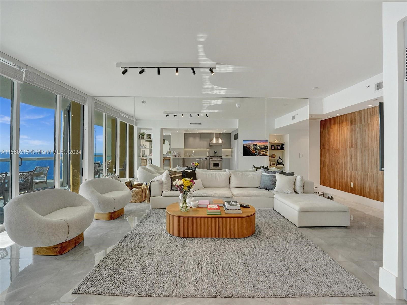 ACQUALINA OCEAN RESIDENCE - Residential