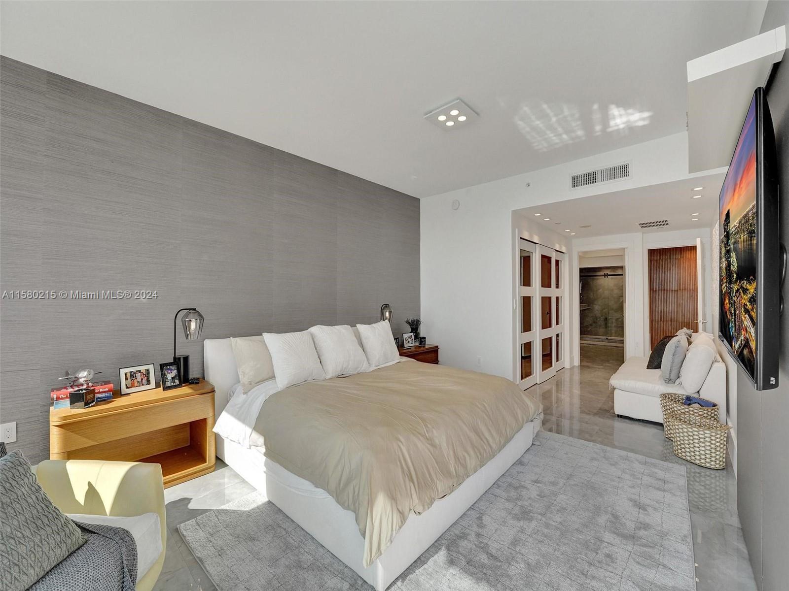 ACQUALINA OCEAN RESIDENCE - Residential