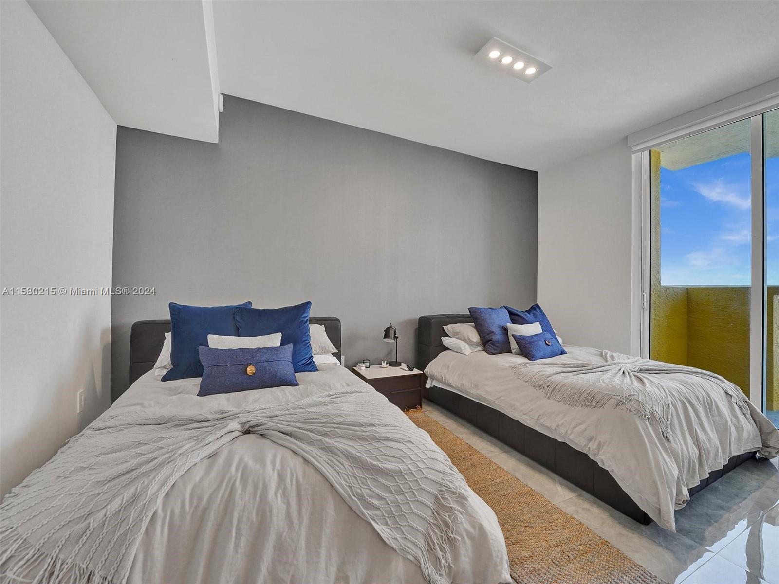ACQUALINA OCEAN RESIDENCE - Residential