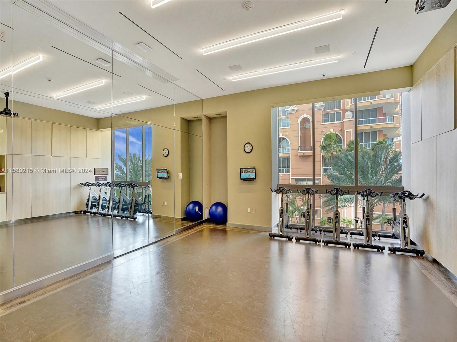 ACQUALINA OCEAN RESIDENCE - Residential