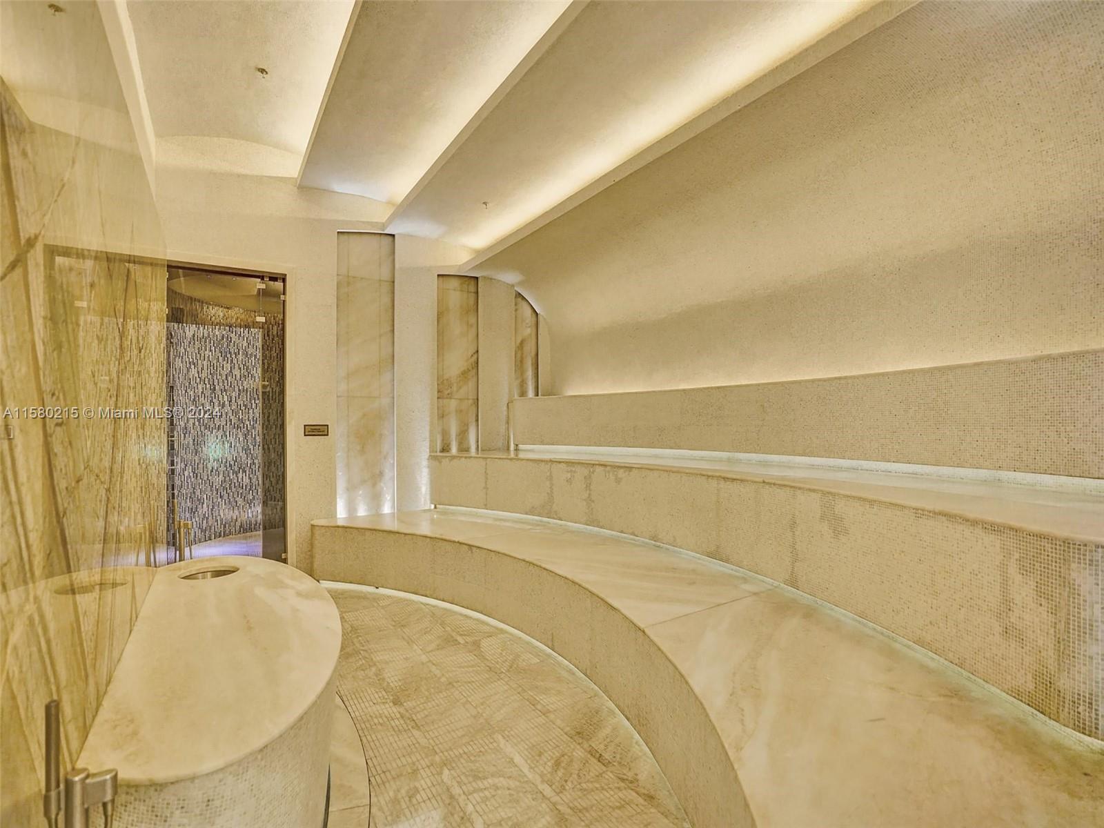 ACQUALINA OCEAN RESIDENCE - Residential