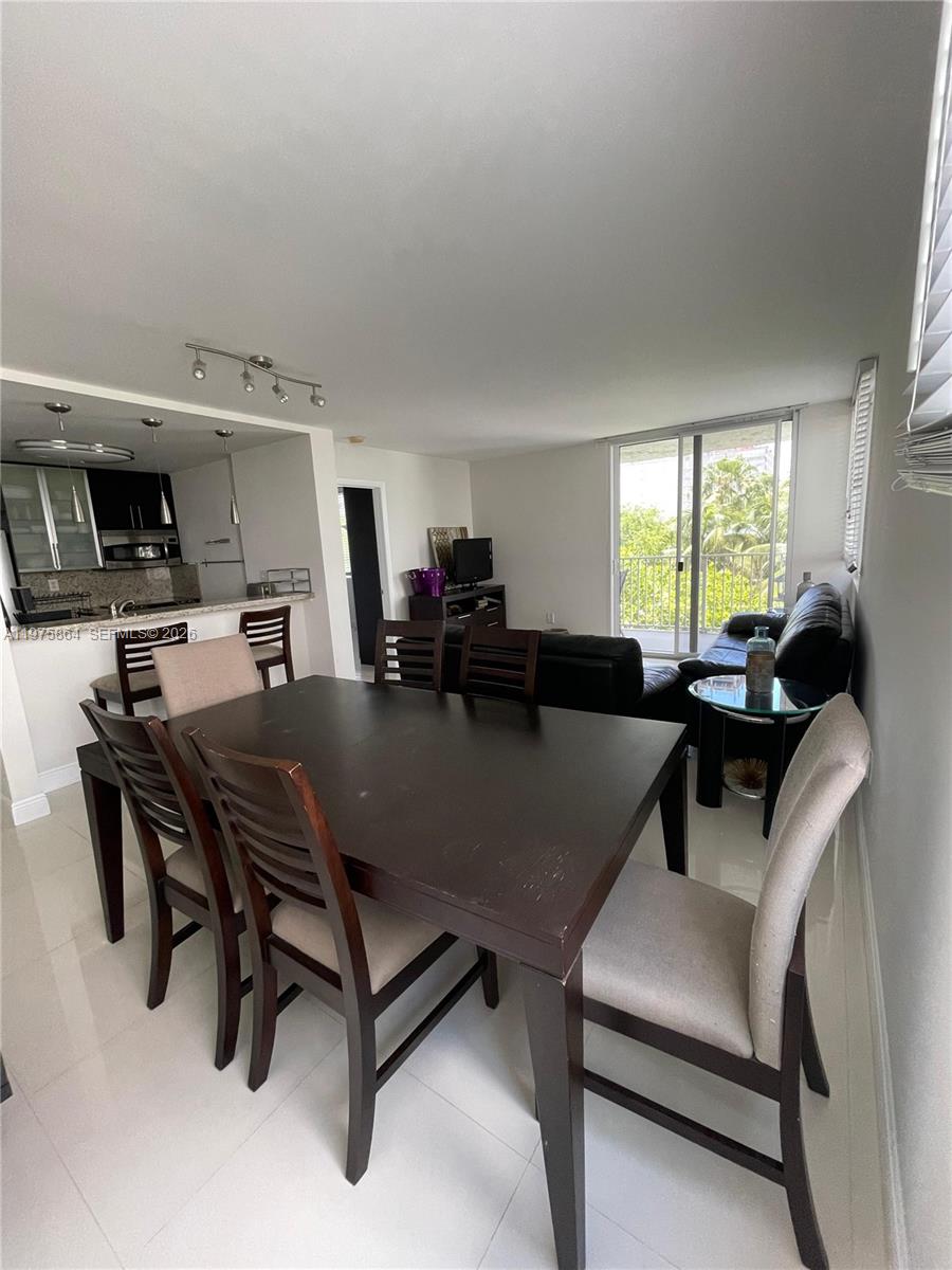 800 N Miami Ave E-408