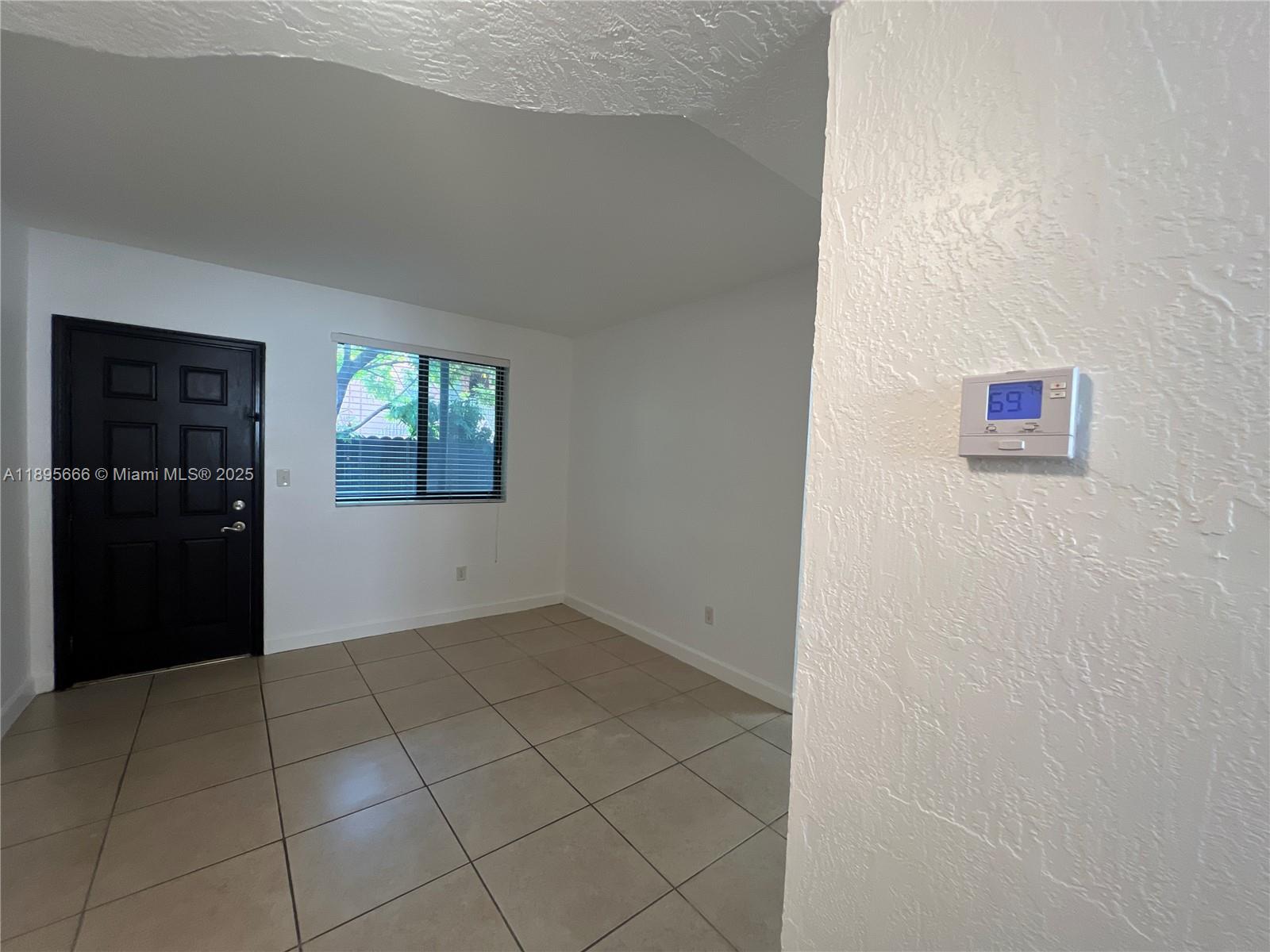 CITY OF MIAMI SOUTH - Residential Lease