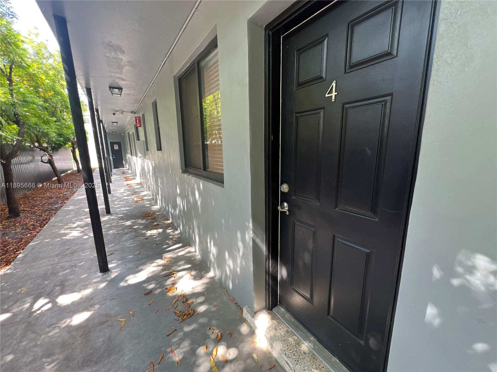 CITY OF MIAMI SOUTH - Residential Lease