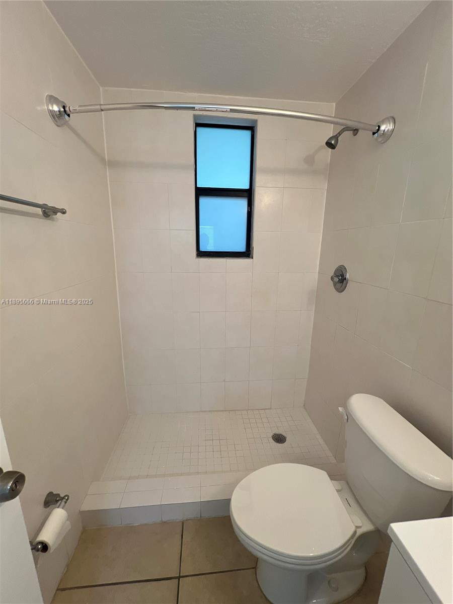 CITY OF MIAMI SOUTH - Residential Lease