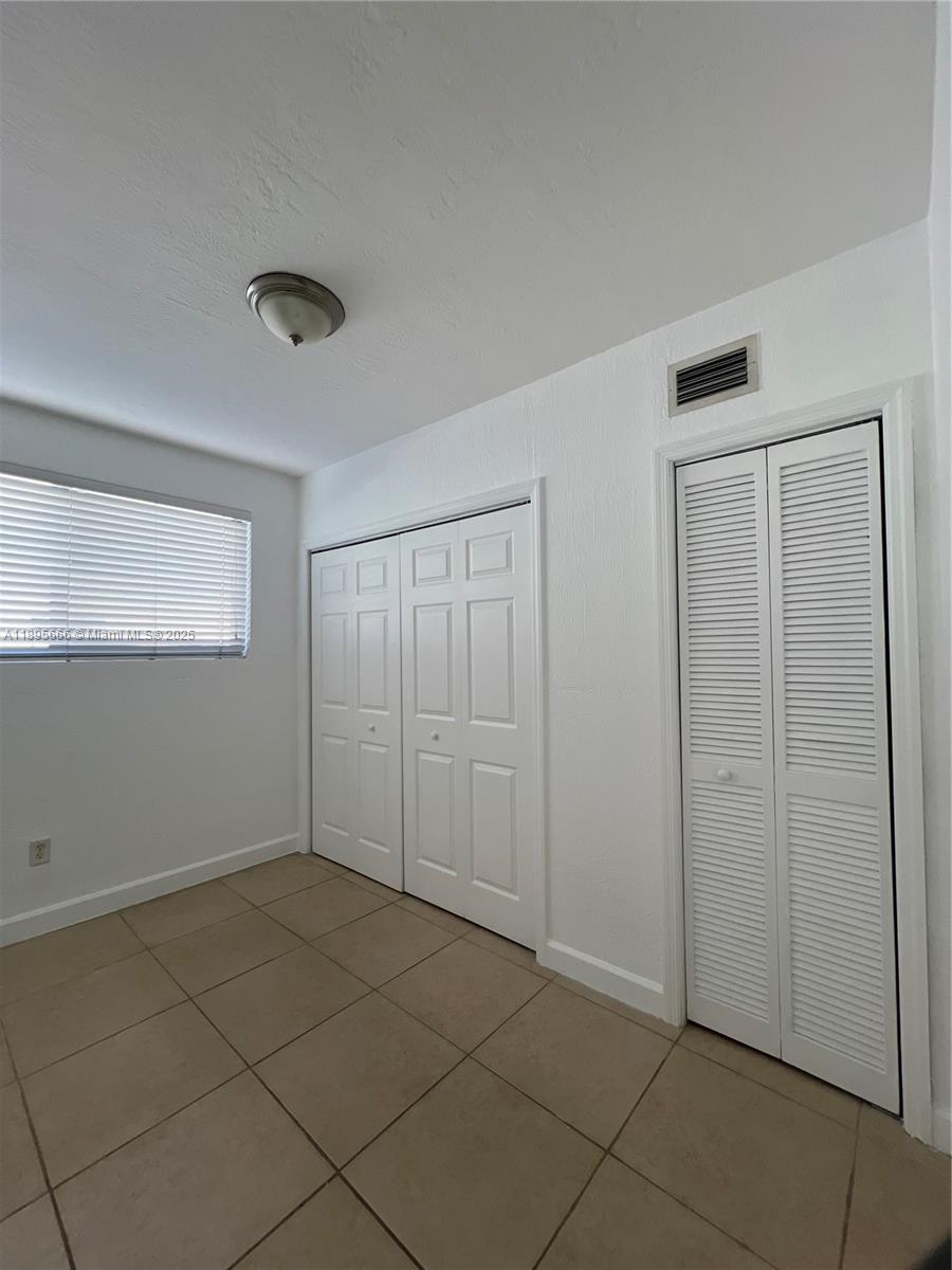 CITY OF MIAMI SOUTH - Residential Lease