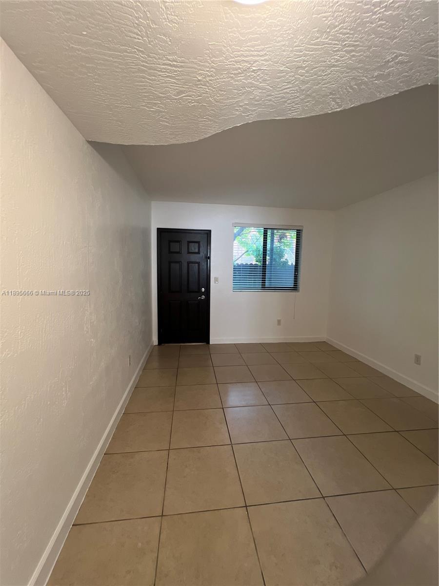 CITY OF MIAMI SOUTH - Residential Lease