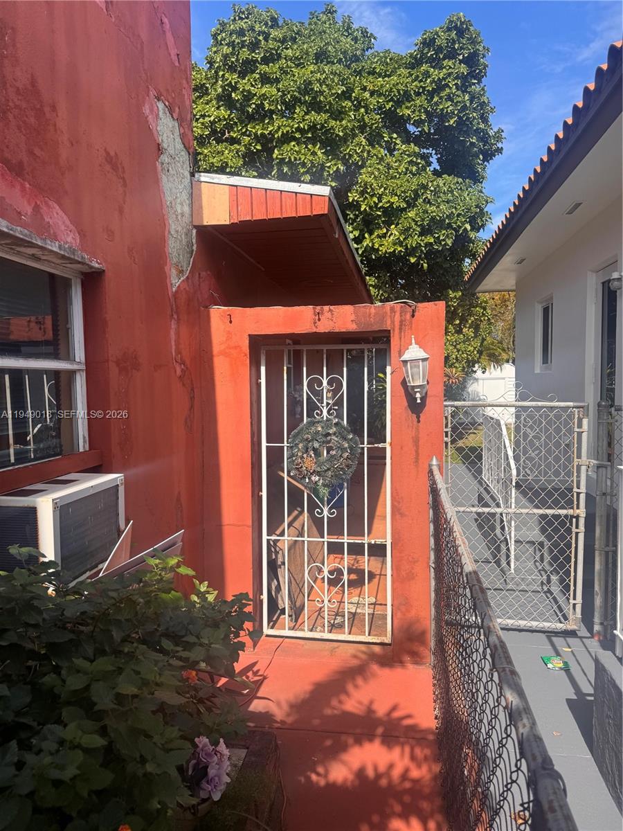 CAROLINA HEIGHTS 2ND SEC - Residential Income