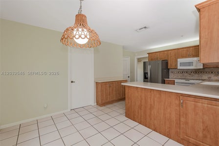 7905 CLOVERFIELD CIR — listing photo 13
