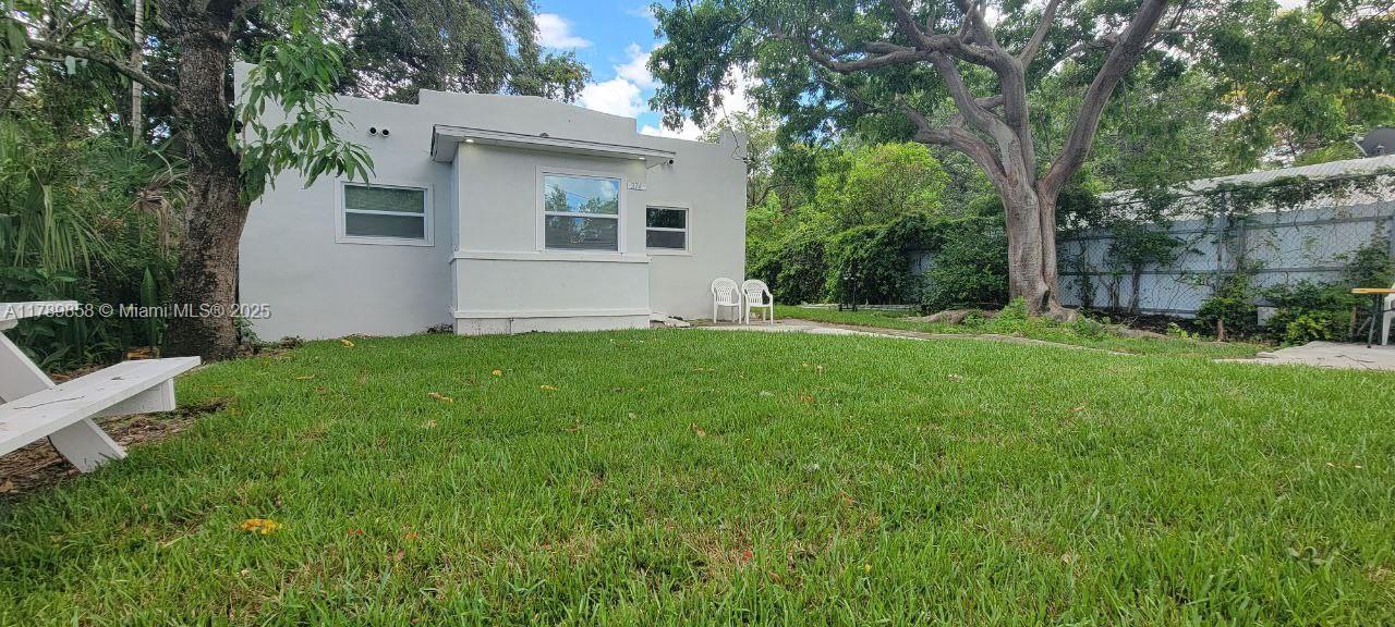 272 NW 58th St