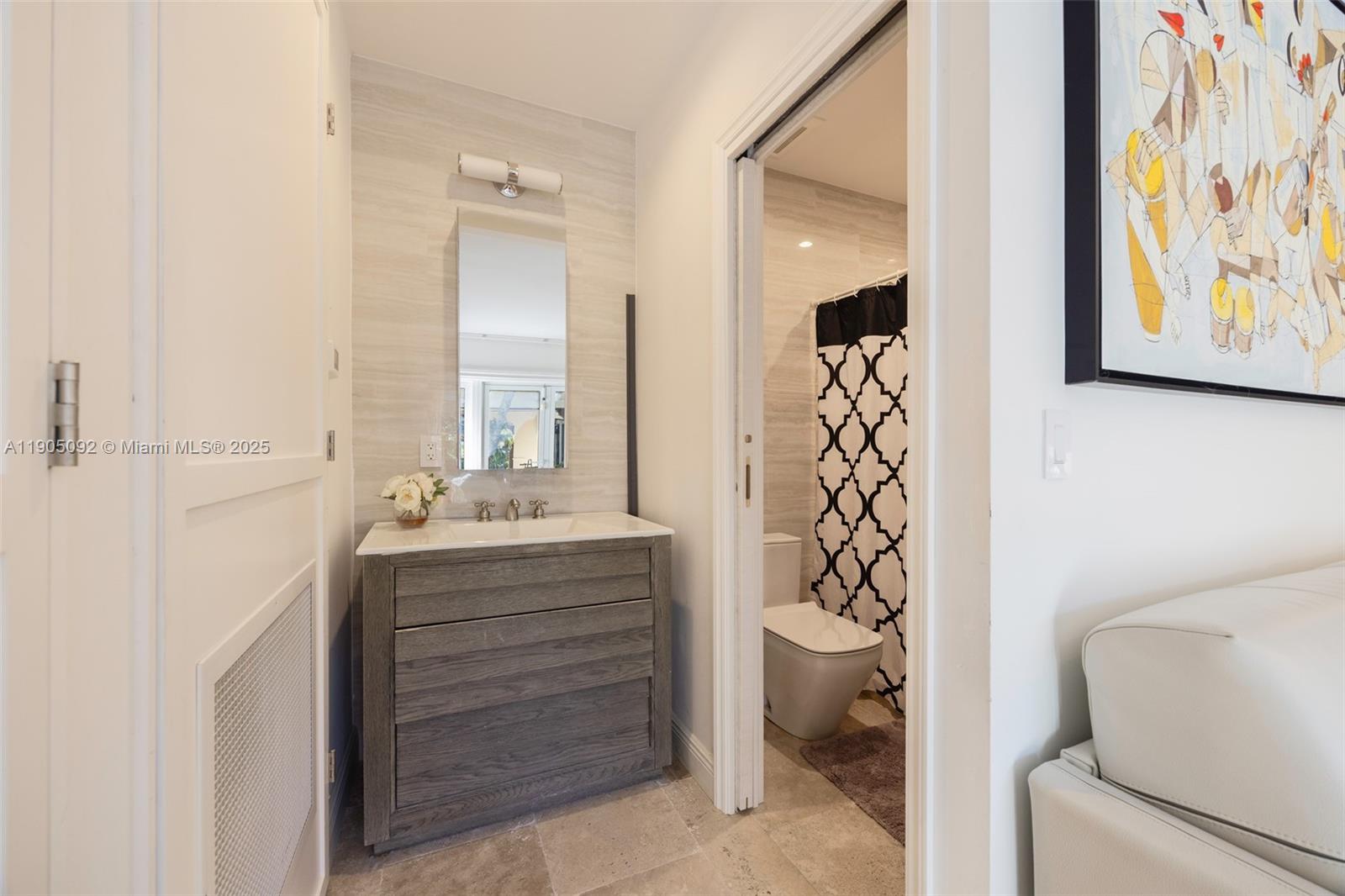 BAY HARBOR ISLAND - Residential