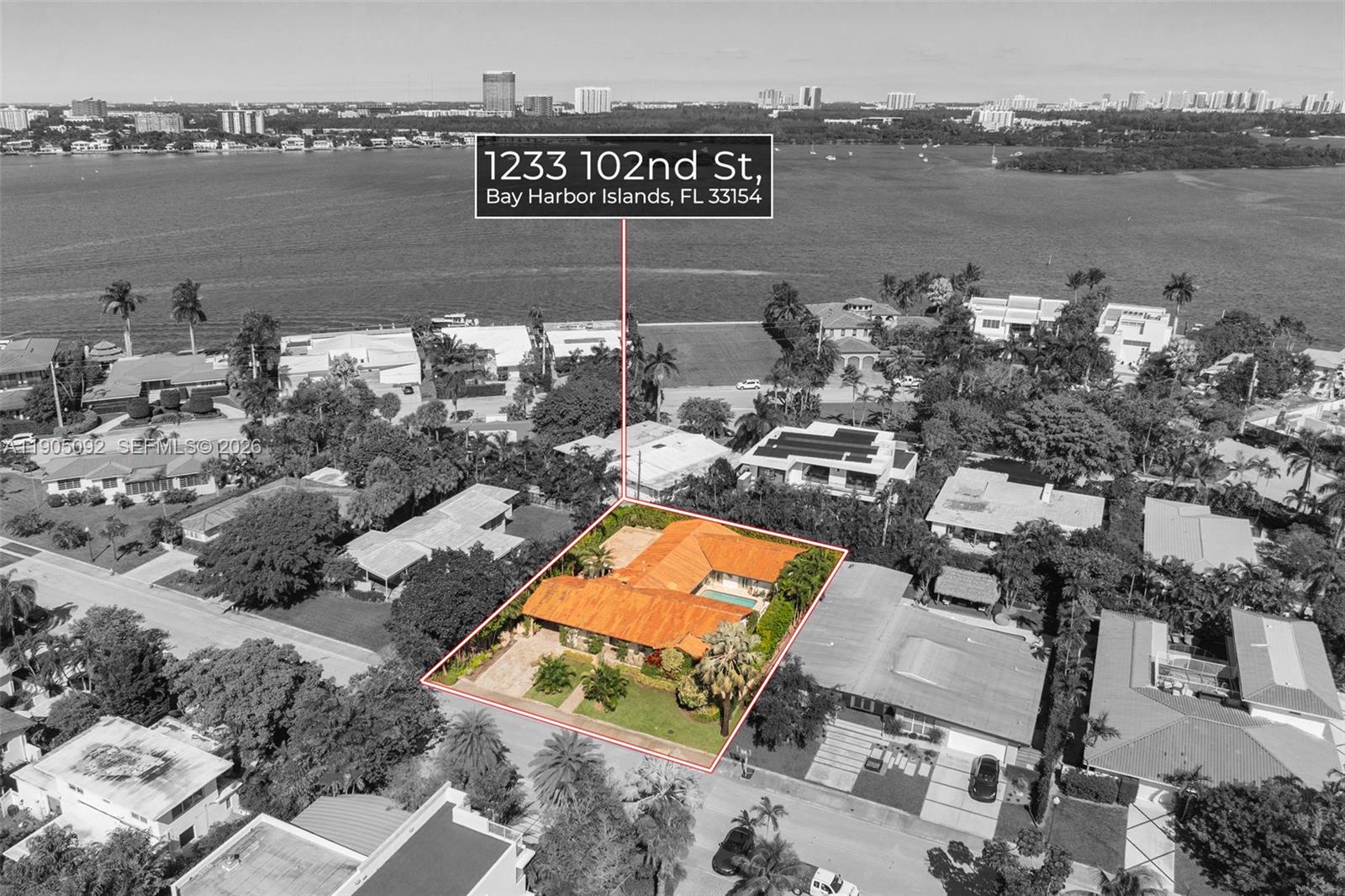 BAY HARBOR ISLAND - Residential