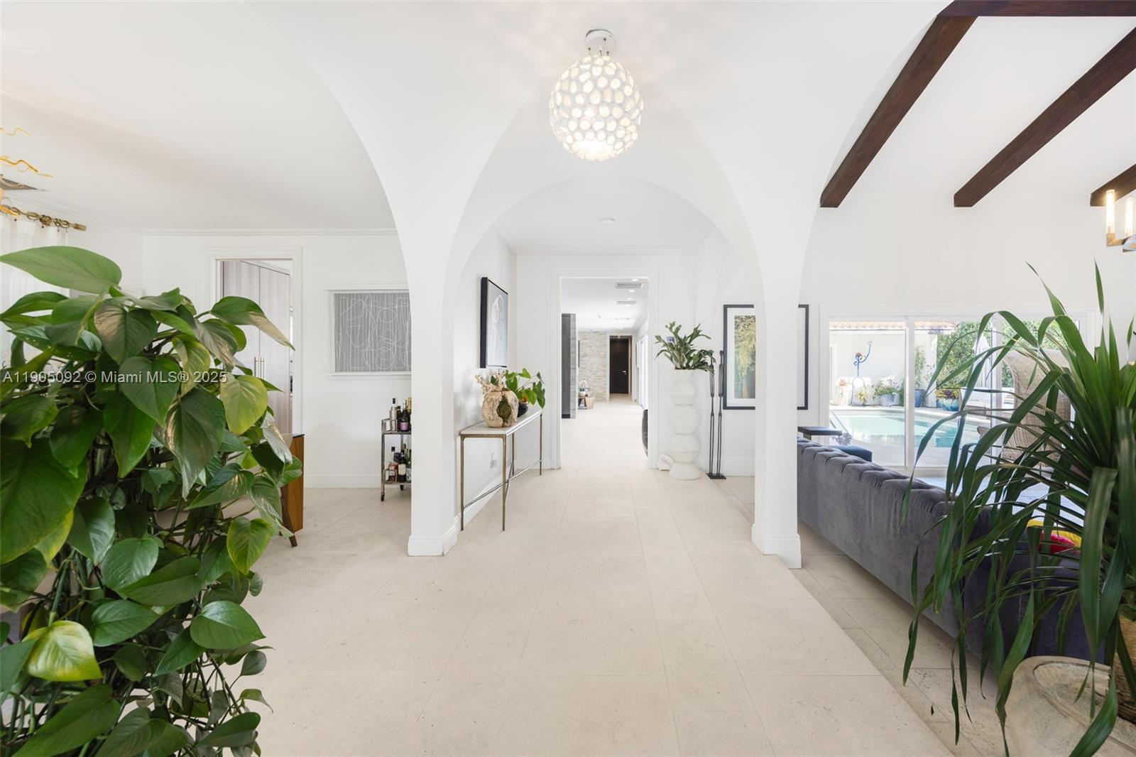 BAY HARBOR ISLAND - Residential