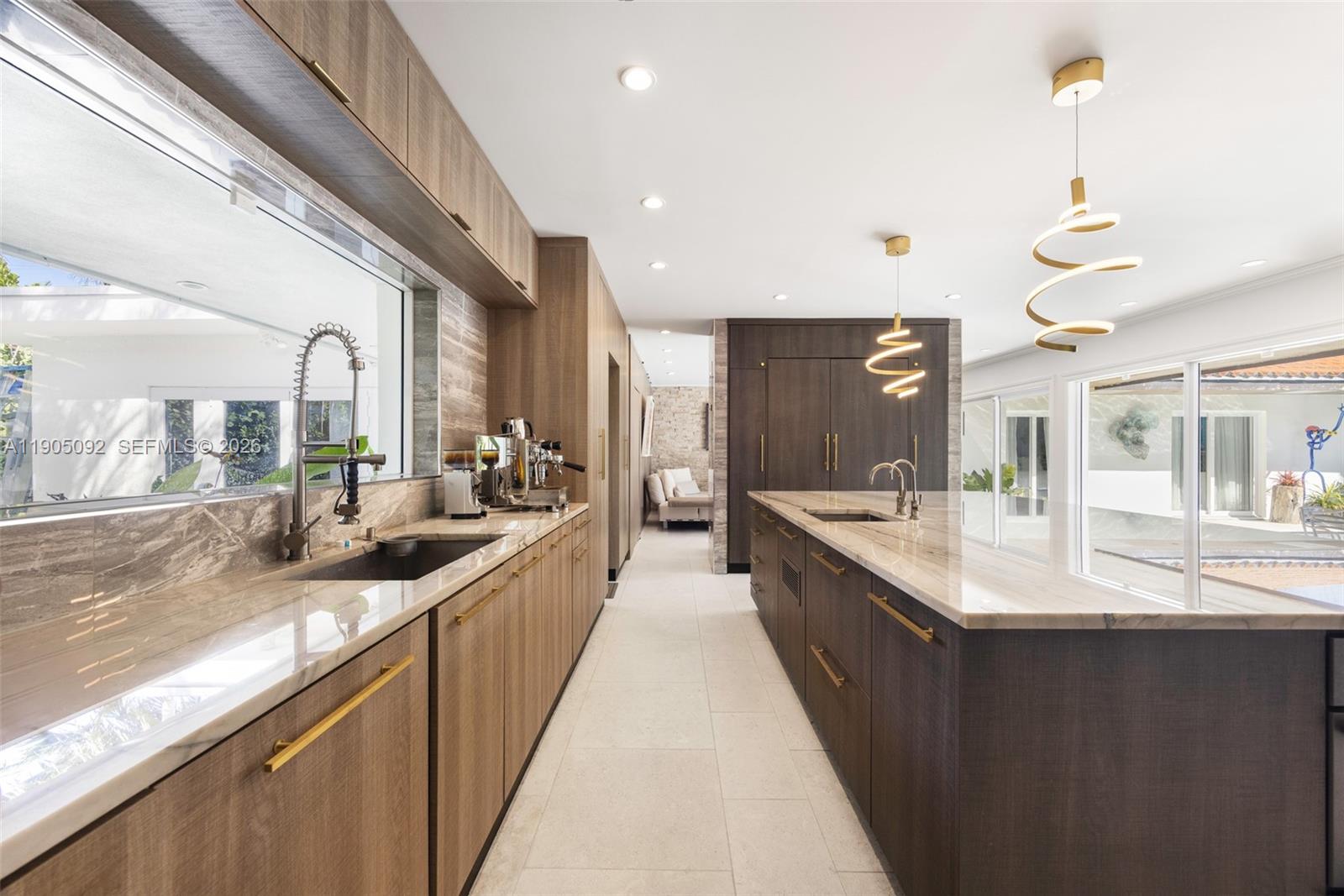 BAY HARBOR ISLAND - Residential