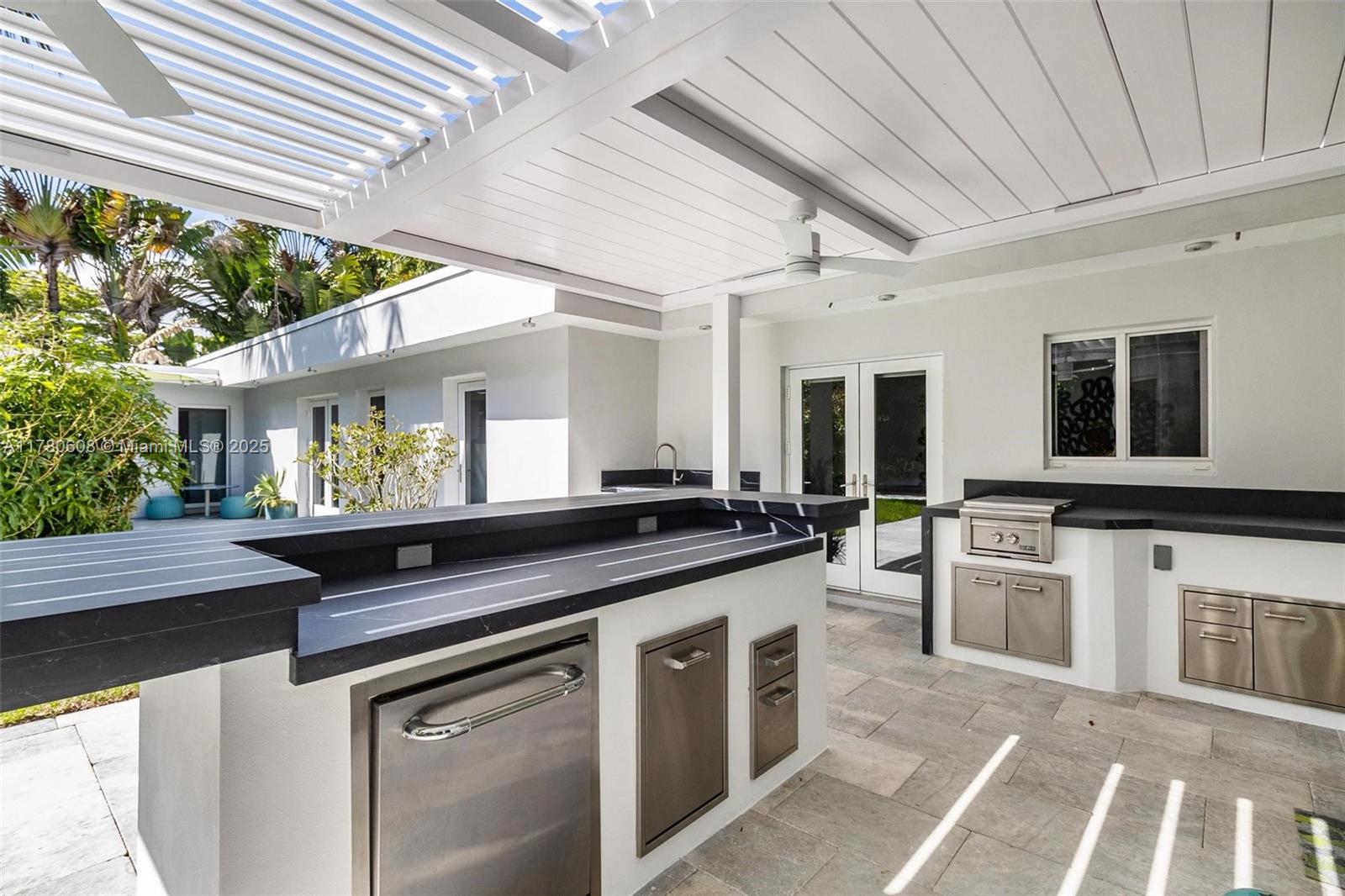 FLAMINGO TERRACE EXTENSIO - Residential