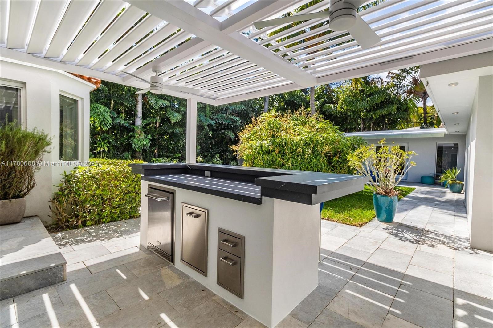 FLAMINGO TERRACE EXTENSIO - Residential