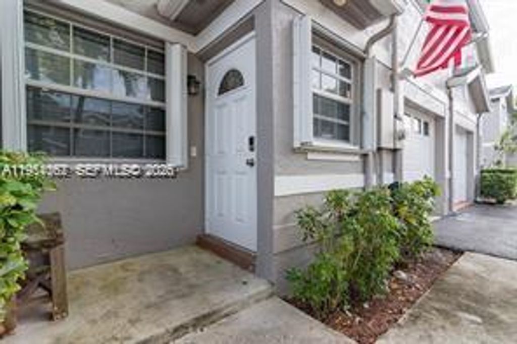 Photo of 12152 SW 49th Ct, Cooper City, FL 33330 (MLS # A11954062)