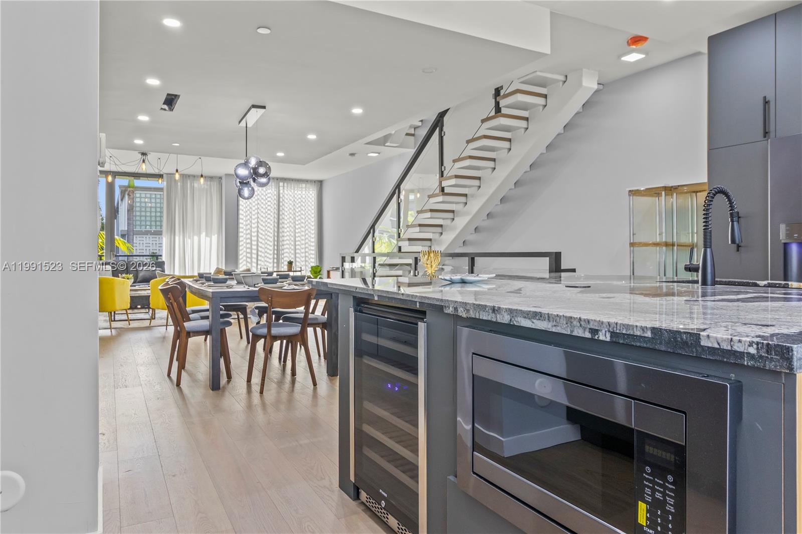 BAY HARBOR ISLAND - Residential Lease