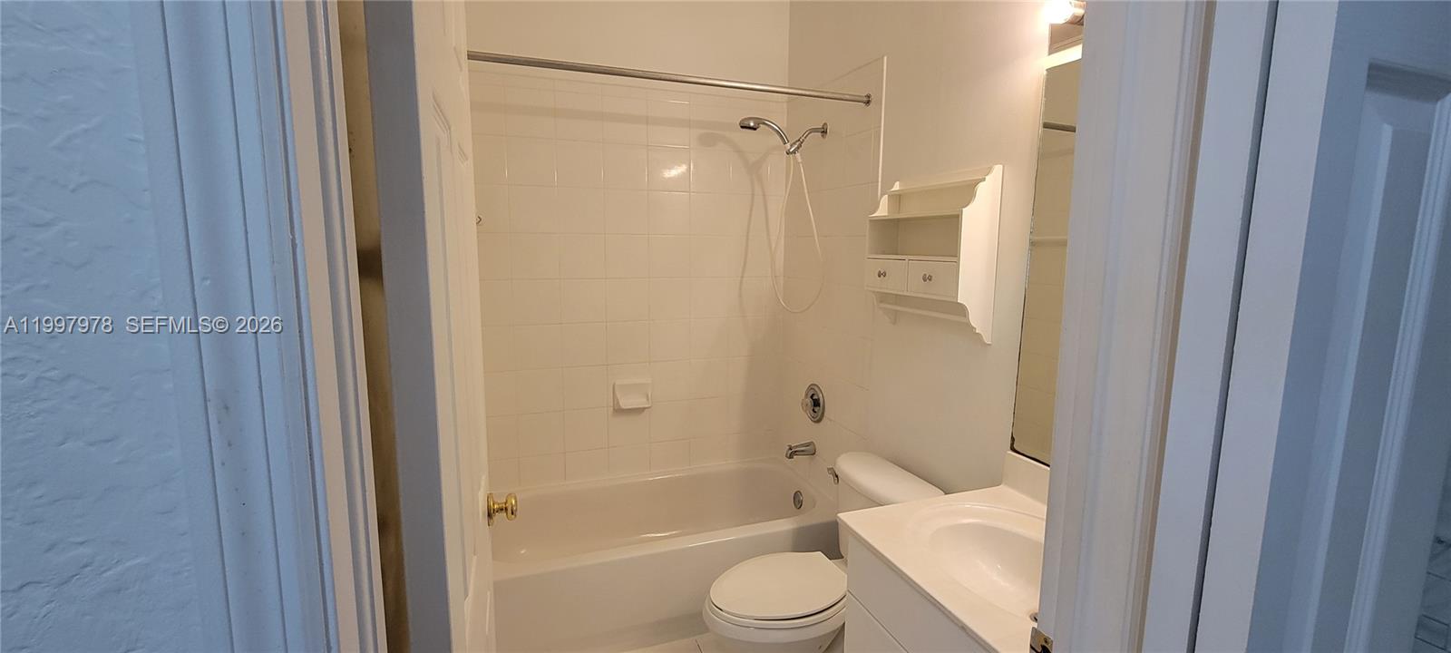 LAS BRISAS AT DORAL CONDO - Residential