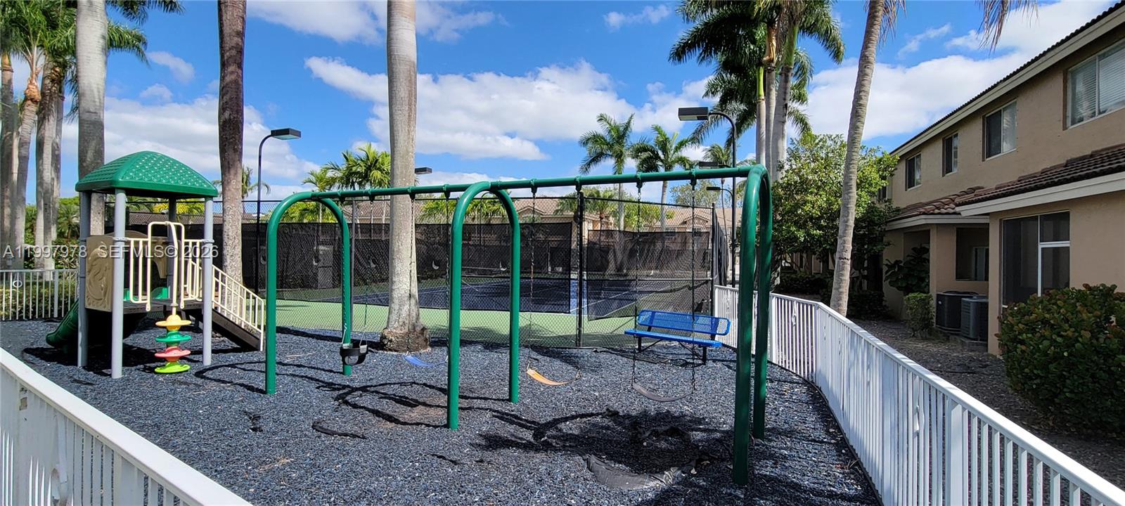 LAS BRISAS AT DORAL CONDO - Residential