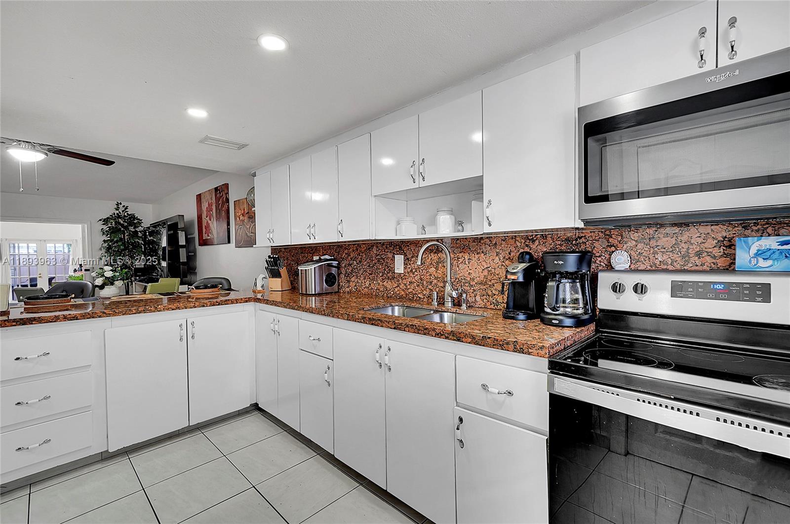 BRADLEY ESTATES - Residential