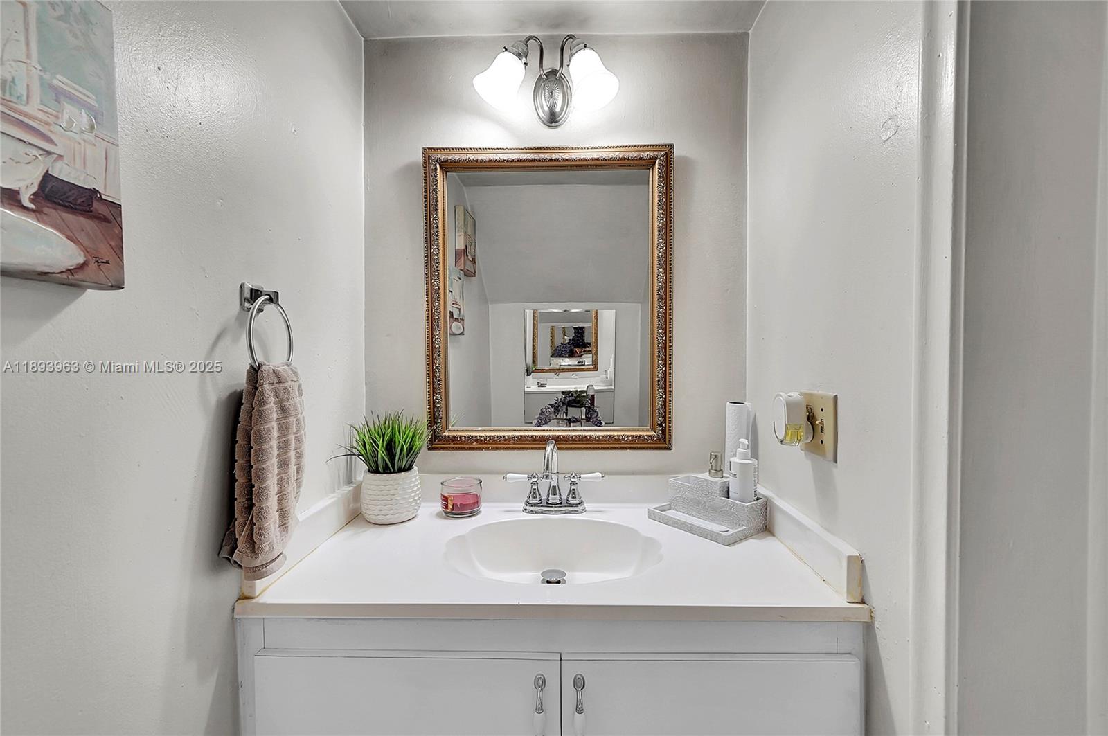 BRADLEY ESTATES - Residential